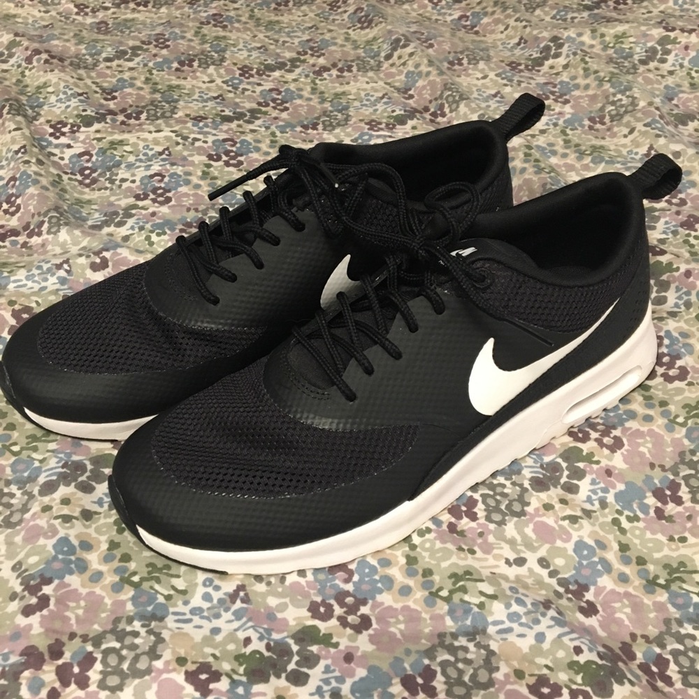 Women’s Black Nike Air Max